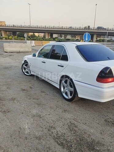 Mercedes C 230 1997, 332,506 km - 2.3 л - Bakı