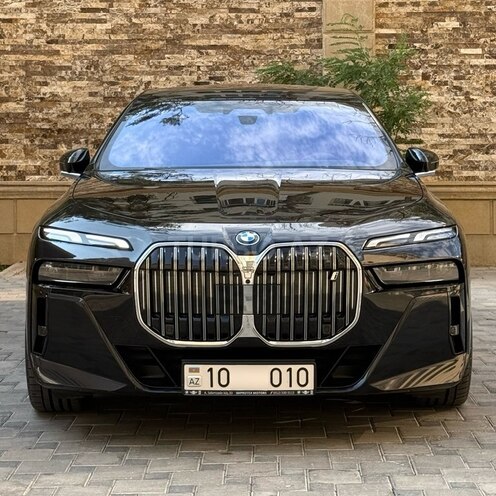 BMW i7 2022, 41,000 km - 0.0 l - Bakı