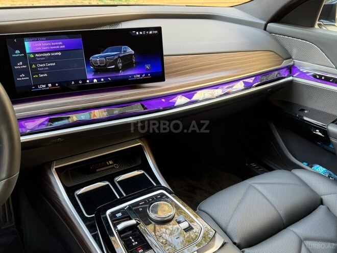 BMW i7 2022, 41,000 km - 0.0 l - Bakı