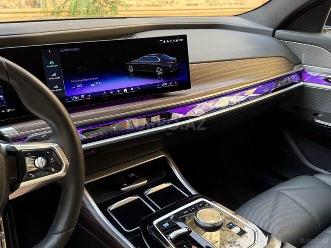 BMW i7 2022, 41,000 km - 0.0 l - Bakı