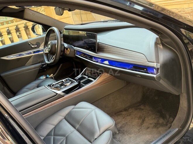 BMW i7 2022, 41,000 km - 0.0 l - Bakı