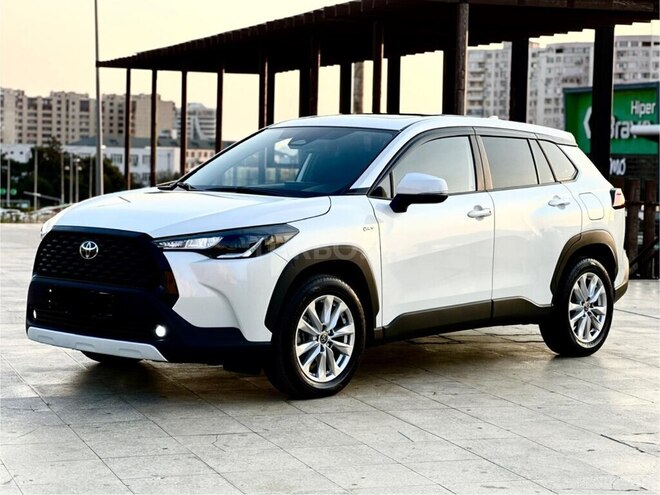 Toyota Corolla Cross 2024, 36,000 km - 2.0 л - Bakı