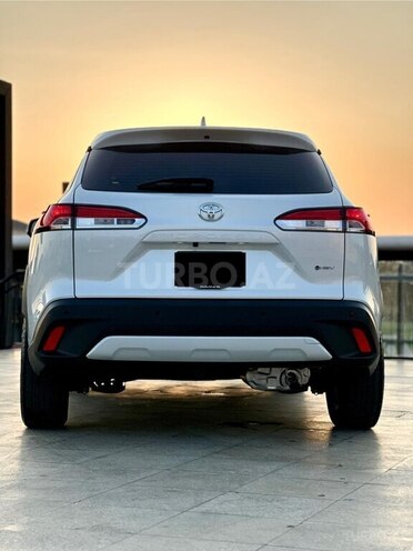 Toyota Corolla Cross 2024, 36,000 km - 2.0 л - Bakı