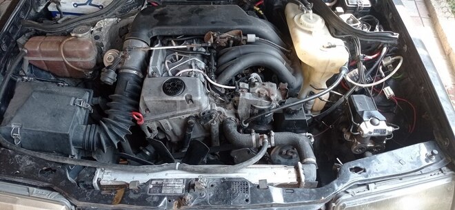Mercedes E 250 1993, 198,654 km - 2.5 l - Biləsuvar