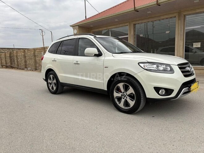 Hyundai Santa Fe 2011, 247,000 km - 2.0 л - Bakı