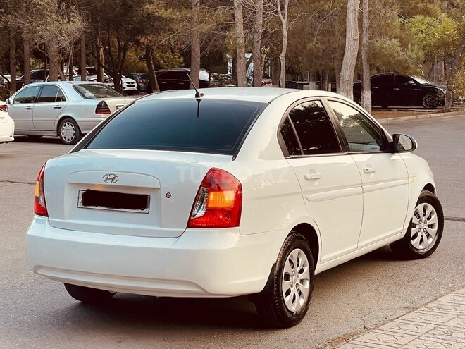 Hyundai Accent 2010, 302,000 km - 1.4 l - Sumqayıt