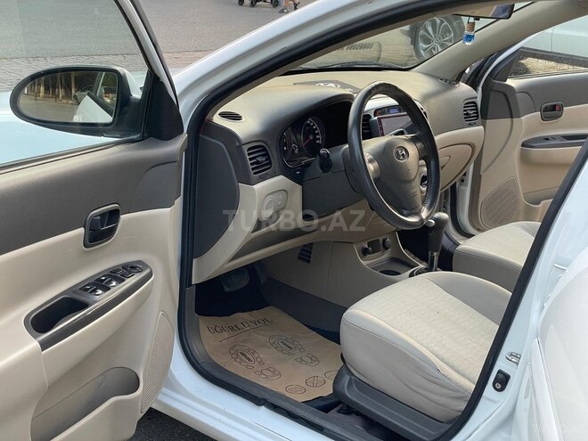 Hyundai Accent 2010, 302,000 km - 1.4 l - Sumqayıt