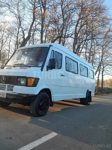 Mercedes 410 D 1990, 160,000 km - 2.5 l - Masallı