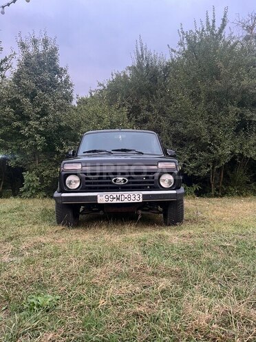 LADA (VAZ) Niva 2017, 148,000 km - 1.7 l - Quba