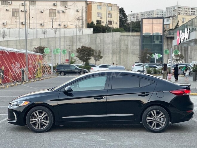 Hyundai Elantra 2016, 80,000 km - 2.0 l - Bakı