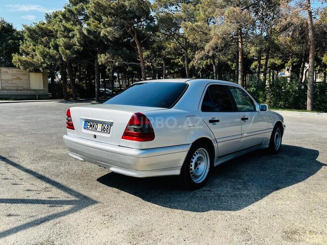 Mercedes C 180 1995, 320,000 km - 1.8 л - Bakı