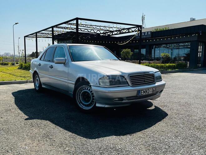 Mercedes C 180 1995, 320,000 km - 1.8 л - Bakı