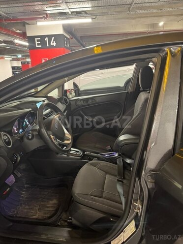 Ford Fiesta 2019, 106,000 km - 1.6 l - Bakı