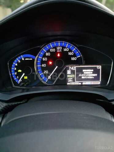 Toyota Corolla Axio 2015, 102,000 km - 1.5 l - Bakı