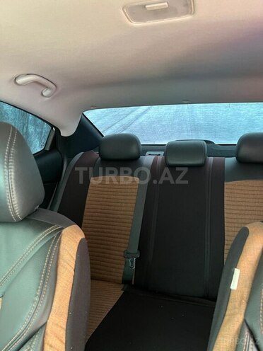 Hyundai Elantra 2015, 111,130 km - 1.8 л - Bakı