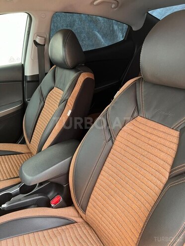 Hyundai Elantra 2015, 111,130 km - 1.8 л - Bakı
