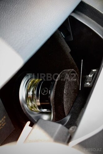 Mercedes C 300 4MATIC 2015, 146,000 km - 2.0 л - Bakı