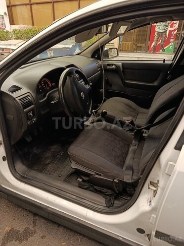 Opel Astra 2002, 450,000 km - 1.7 l - Göyçay