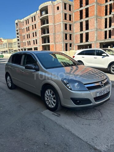Opel Astra 2006, 255,000 km - 1.4 l - Gəncə