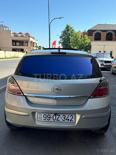 Opel Astra 2006, 255,000 km - 1.4 l - Gəncə