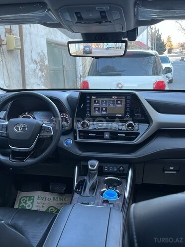 Toyota Highlander 2022, 57,000 km - 2.5 l - Bakı