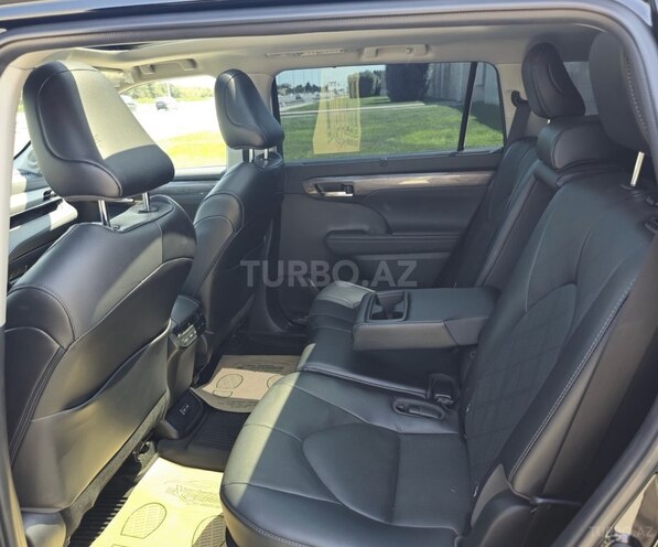 Toyota Highlander 2022, 57,000 km - 2.5 l - Bakı