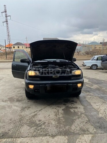 Chevrolet TrailBlazer 2004, 260,000 km - 4.2 l - Tovuz
