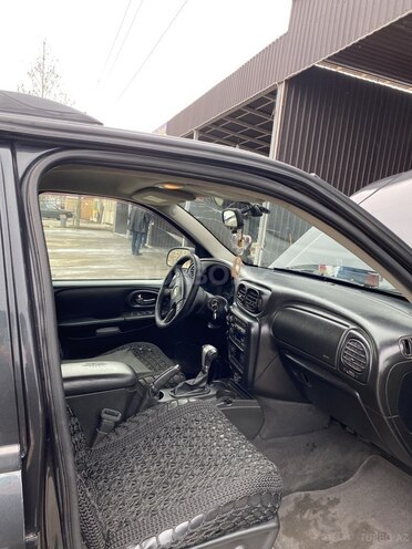 Chevrolet TrailBlazer 2004, 260,000 km - 4.2 l - Tovuz