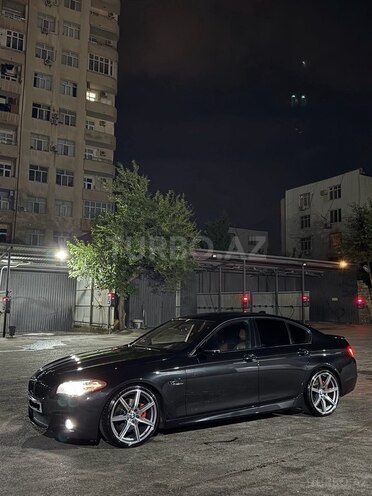 BMW 528 2015, 240,000 km - 2.0 l - Bakı