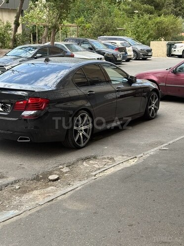 BMW 528 2015, 240,000 km - 2.0 l - Bakı