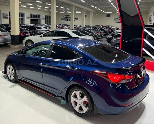 Hyundai Elantra 2015, 195,000 km - 1.8 л - Sumqayıt