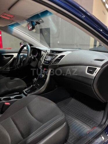 Hyundai Elantra 2015, 195,000 km - 1.8 л - Sumqayıt