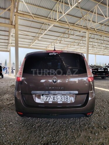 Renault Grand Scenic 2010, 280,000 km - 1.5 л - Gəncə