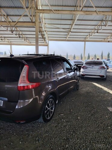 Renault Grand Scenic 2010, 280,000 km - 1.5 л - Gəncə