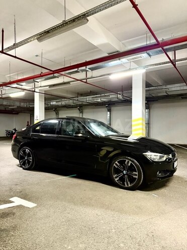 BMW 328 2013, 195,000 km - 2.0 л - Bakı