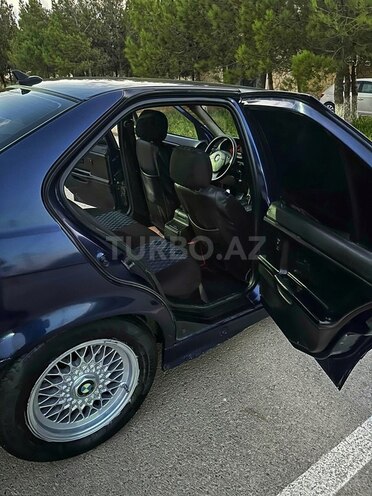 BMW 320 1992, 347,800 km - 2.0 l - Bakı