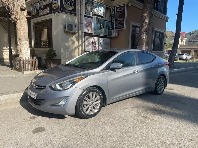 Hyundai Elantra 2015, 160,000 km - 1.8 l - Bakı