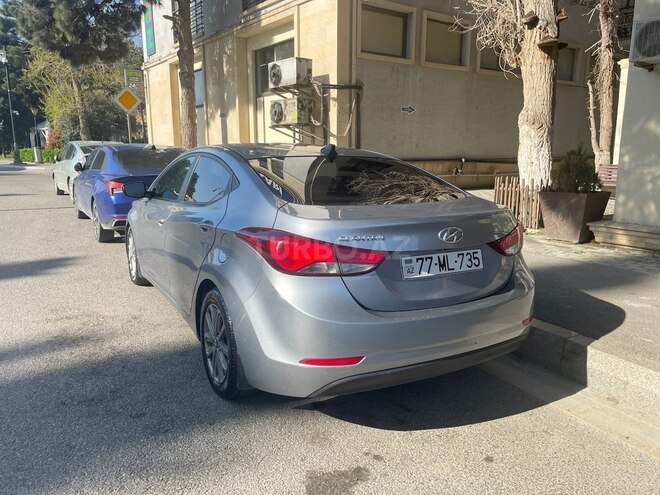 Hyundai Elantra 2015, 160,000 km - 1.8 l - Bakı
