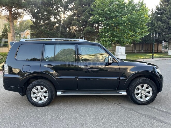 Mitsubishi Pajero 2009, 227,000 km - 3.5 l - Bakı