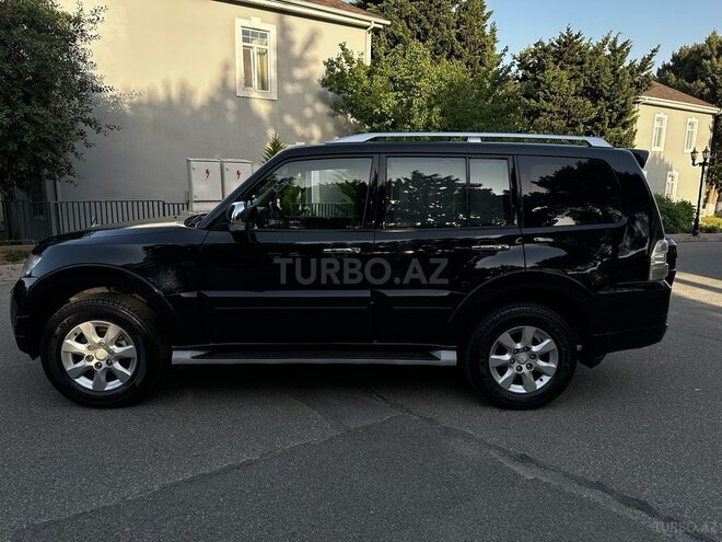 Mitsubishi Pajero 2009, 227,000 km - 3.5 l - Bakı