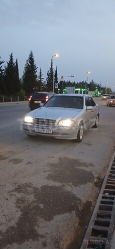 Mercedes C 200 1996, 252,492 km - 2.0 l - Saatlı
