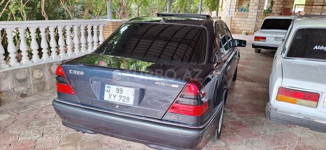 Mercedes C 230 1998, 182,458 km - 2.3 л - Cəlilabad