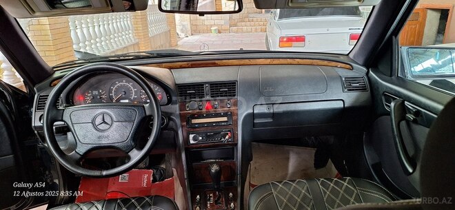 Mercedes C 230 1998, 182,458 km - 2.3 л - Cəlilabad