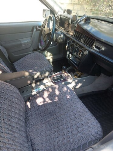 Mercedes 190 1992, 250,850 km - 2.0 l - Bakı