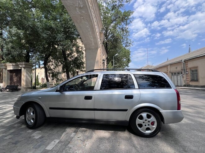 Opel Astra 1998, 324,685 km - 1.8 l - Quba