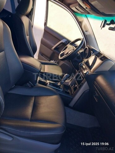 Toyota Land Cruiser Prado 2011, 212,000 km - 2.7 l - Bakı