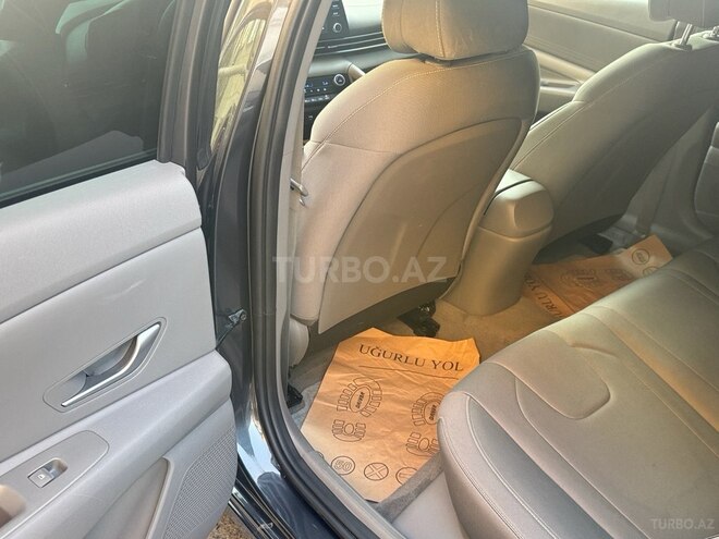 Hyundai Elantra 2021, 75,000 km - 2.0 l - Bakı
