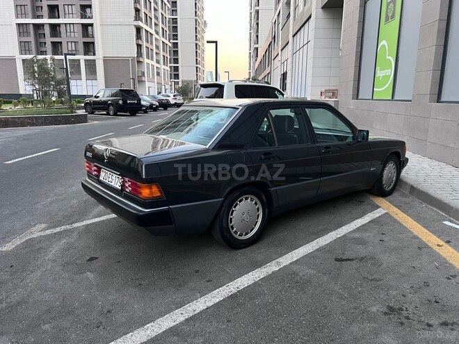 Mercedes 190 1991, 227,000 km - 2.3 л - Bakı