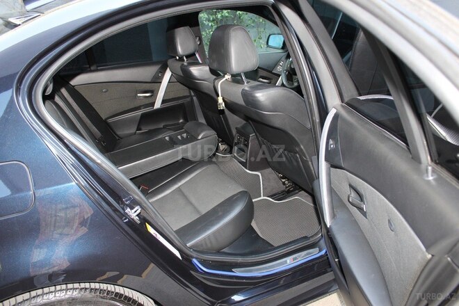 BMW 525 2005, 213,000 km - 2.5 l - Bakı