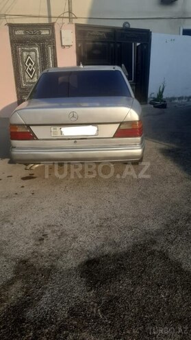 Mercedes E 250 1993, 350,000 km - 2.5 l - Bakı